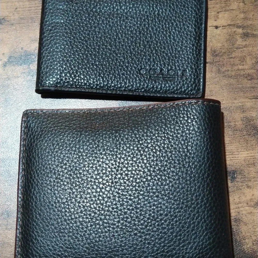 NWT 3 in 1 Keith Haring Skateboarder Wallet + Card Case + Bonus